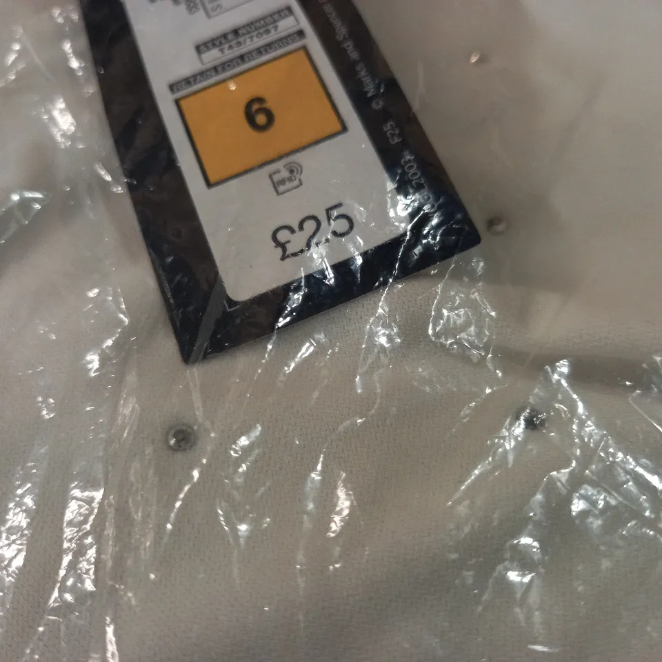 BAGGED M&S IVORY BLOUSE - UK 6