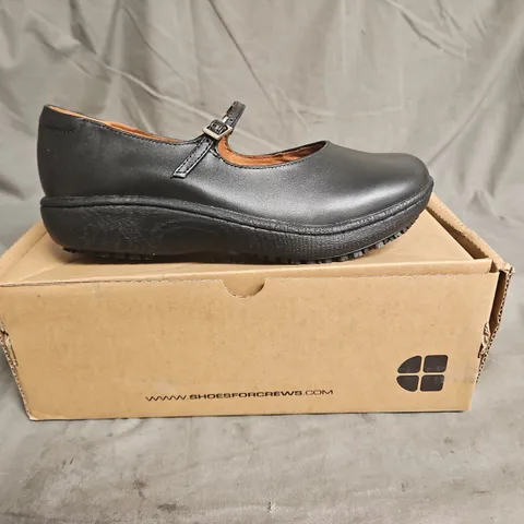 BOXED PAIR OF SHOES FOR CREWS WOMENS MARY JANE 2 SHOES IN BLACK SIZE UK 6