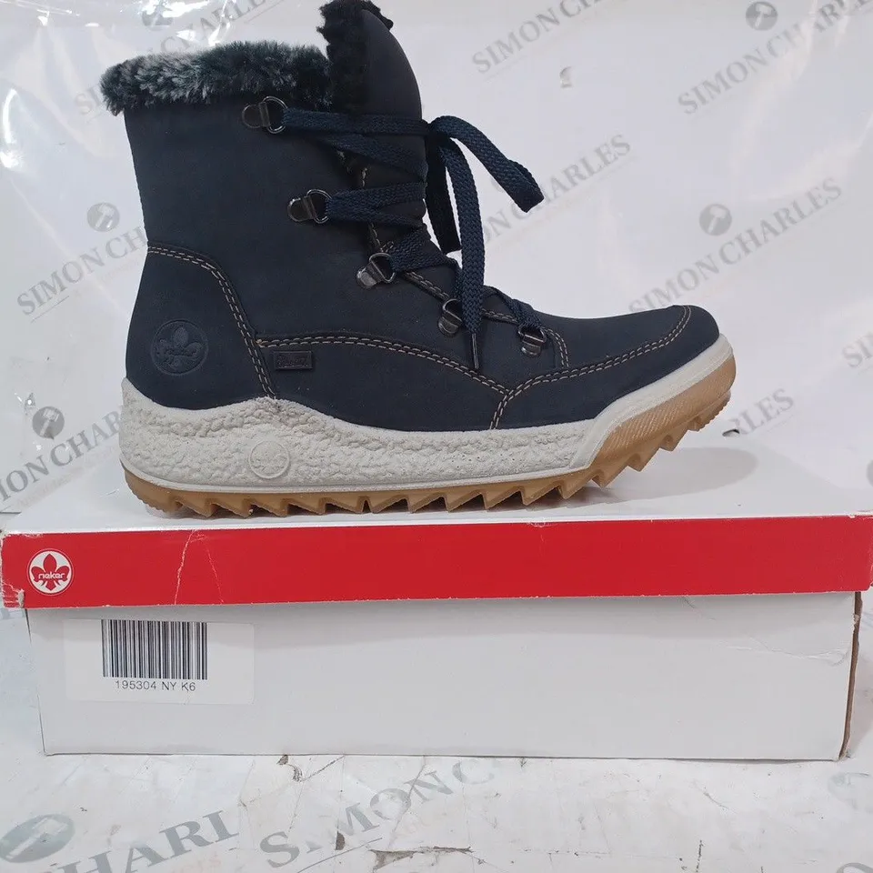 BOXED PAIR OF RIEKER WARM HIKING BOOTS, NAVY - SIZE 6 