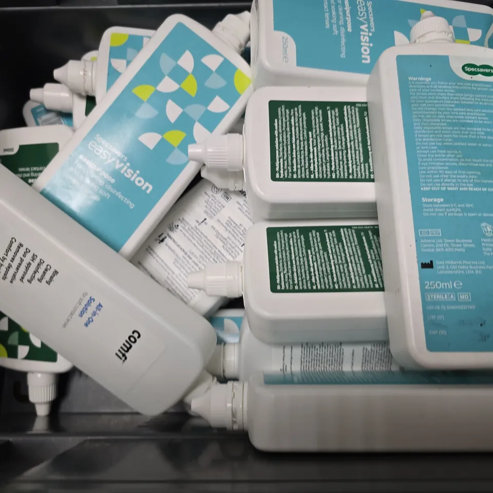 APPROXIMATELY 14 ASSORTED VISION CARE ITEMS TO INCLUDE - SPECSAVERS ALL PURPOSE , SPECSAVERS EASI PURPOSE ETC