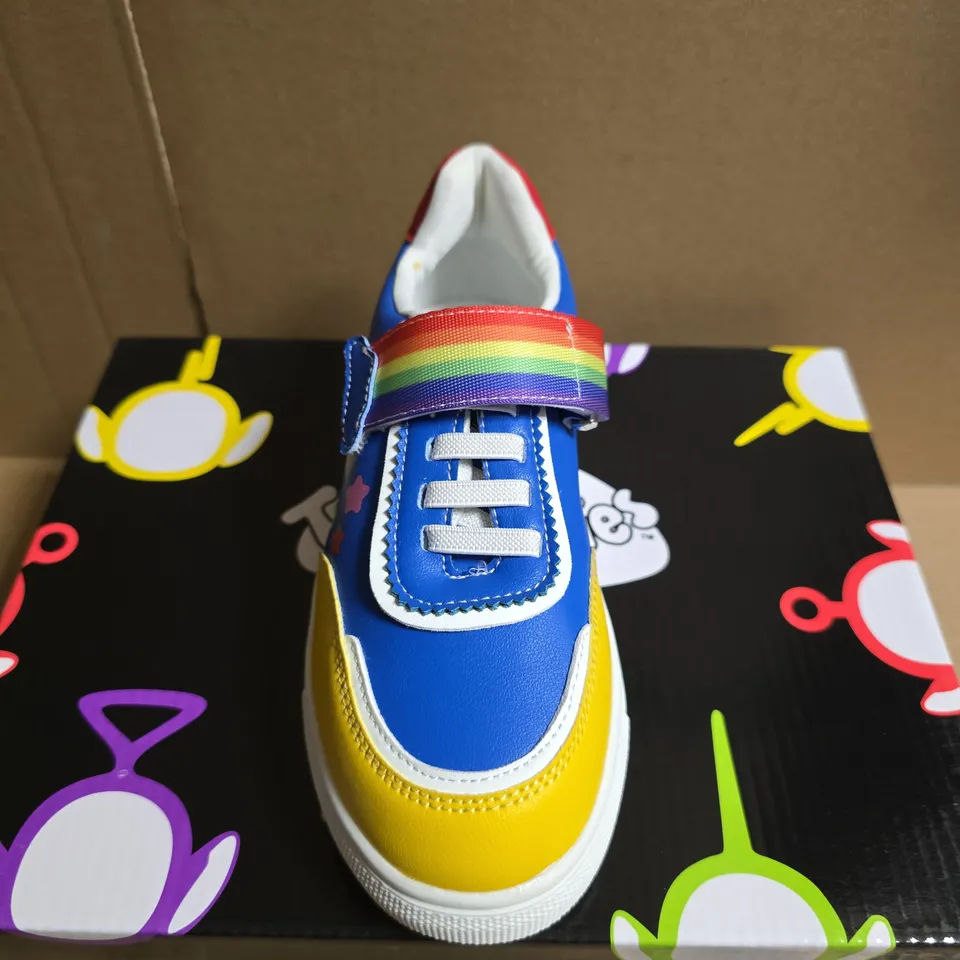 BOXED PAIR OF KOI TELETUBBYLAND KIDZ TRAINERS – MULTI-COLOUR SNEAKERS, UK 11K