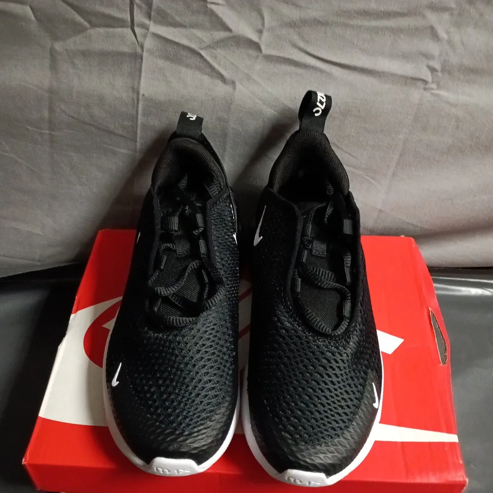 BOXED PAIR OF NIKE AIR MAX 270 TRAINERS – UK SIZE 12.5 KIDS