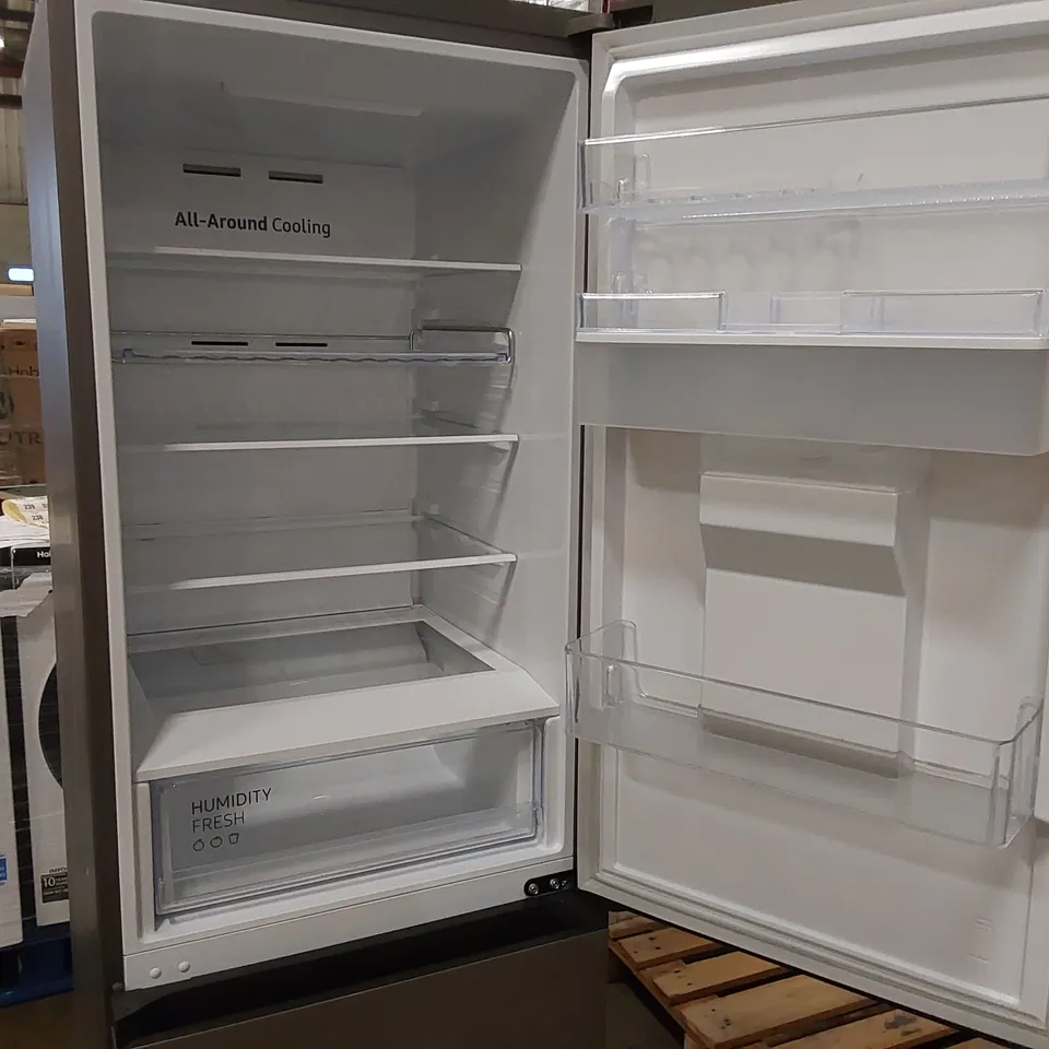 SAMSUNG RB34T652ESA FREESTANDING FRIDGE FREEZER