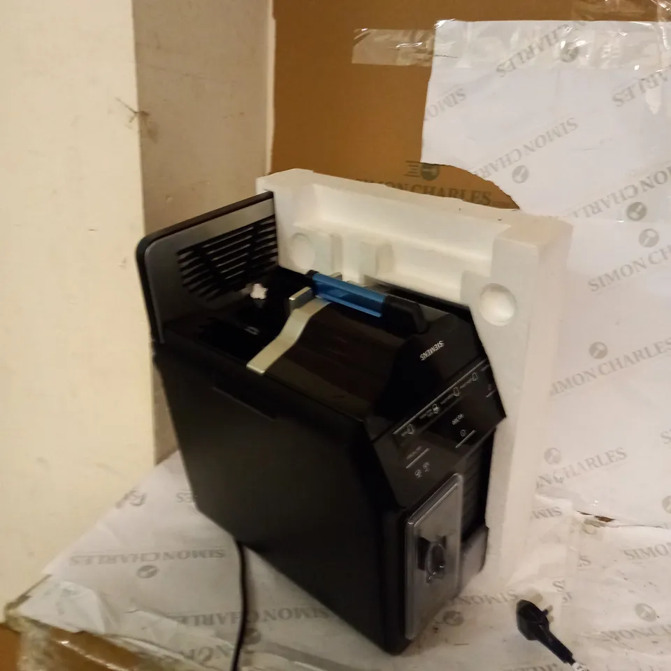 SIEMENS EQ300 COFFEE MACHINE - BOXED RRP £429