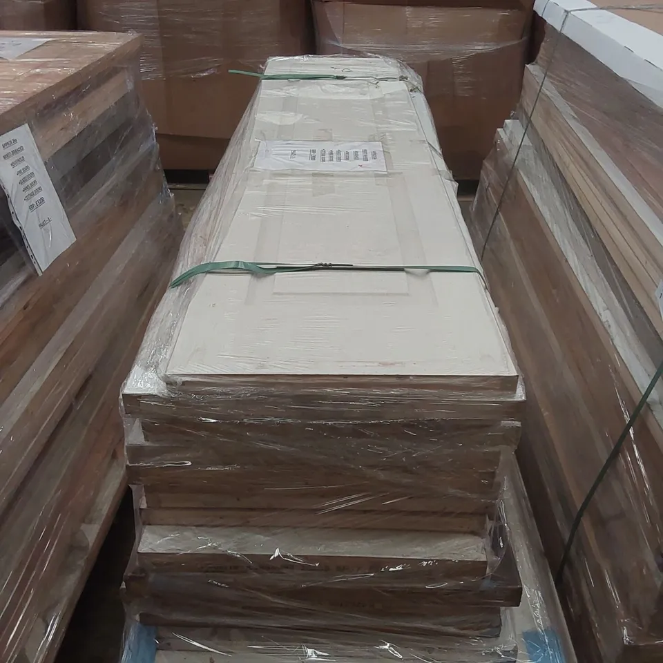 PALLET CONTAINING APPROXIMATELY 24x MIXED BRANDED HOUSEHOLD FIRE DOORS, GLAZED DOORS, PANEL DOORS, COTTAGE DOORS ECT