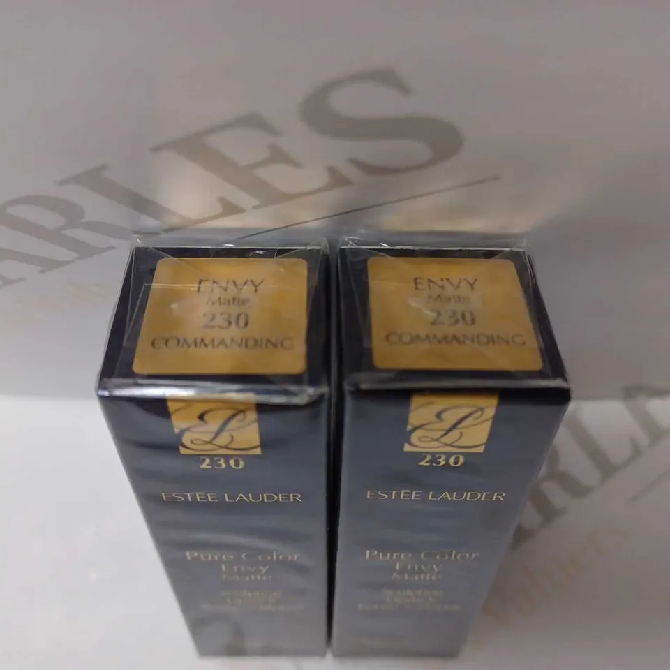 LOT OF 2 ESTEE LAUDER PURE COLOUR ENVY MATTE LIPSTICKS - #230 COMMANDING 