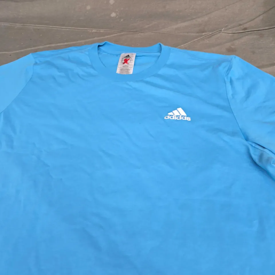 ADIDAS LOGO CASUAL TEE - SIZE UNSPECIFIED