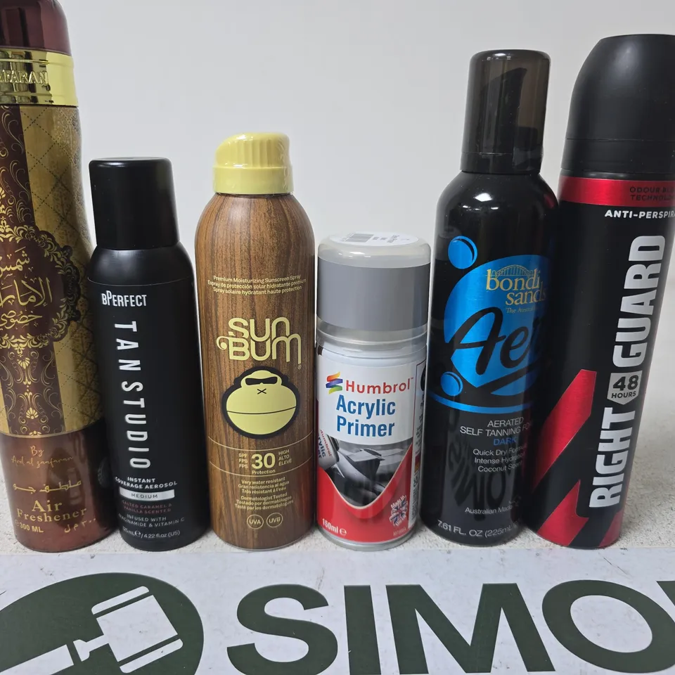 APPROXIMATELY 15 ASSORTED AEROSOLS TO INCLUDE SUN BUM SUNSCREEN, BONDI SANDS SELF-TANNER, RIGHT GUARD