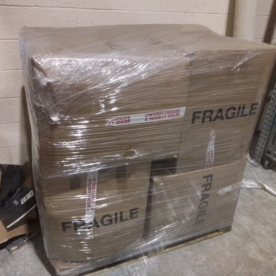 PALLET OF APPROXIMATELY 230 ASSORTED UNPROCESSED CLOTHING ITEMS 