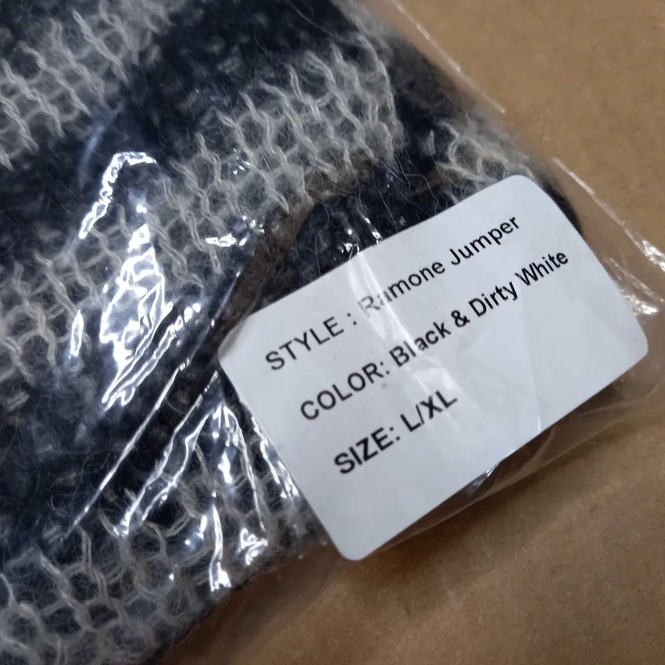 PACKAGED OTHER RAMONE BLACK/DIRTY WHITE JUMPER - L/XL