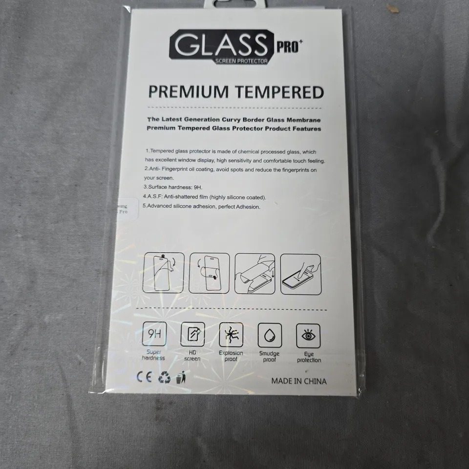BOX OF APPROXIMATELY 80 GLASS PRO PREMIUM TEMPERED GLASS SCREEN PROTECTOR 