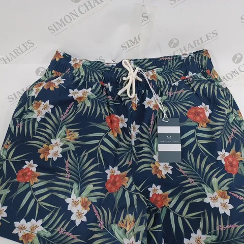 CREW CLOTHING HAWAIIAN PRINT SWIMSHORTS - MEDIUM