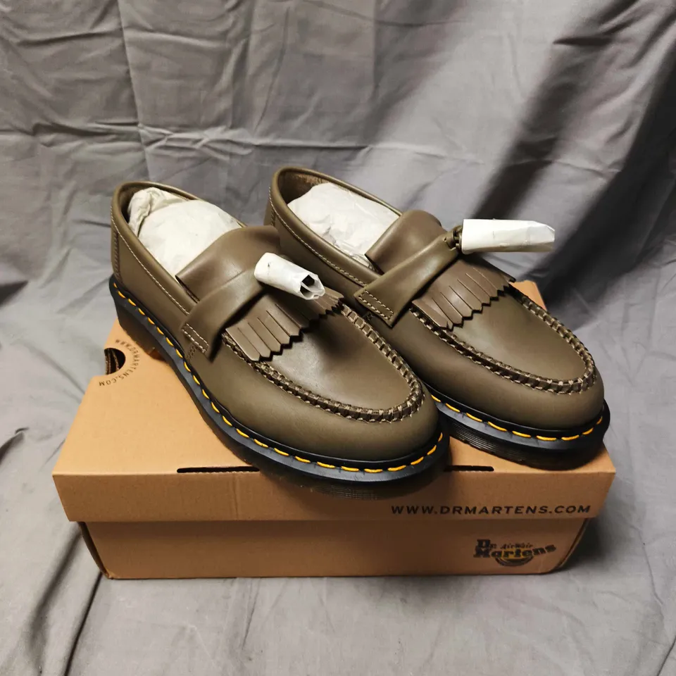 DR MARTENS ADRIAN SLIP ON SHOES IN OLIVE - 7