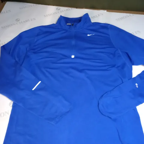 NIKE LOGO 1/4 FUNNEL SHIRT SIZE M