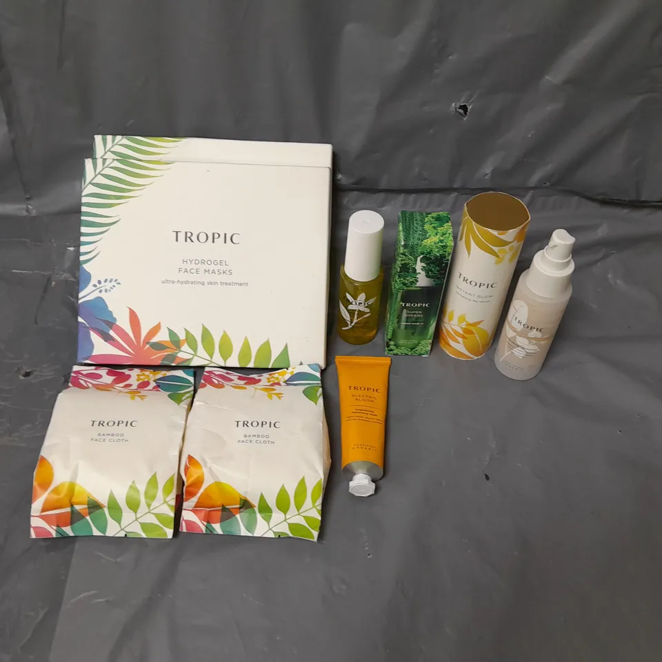 APPROXIMATELY 9 TROPIC BATH AND BODY PRODUCTS TO INCLUDE BAMBOO CLOTHS, FACE MASKS AND REFRESHING FACE MIST