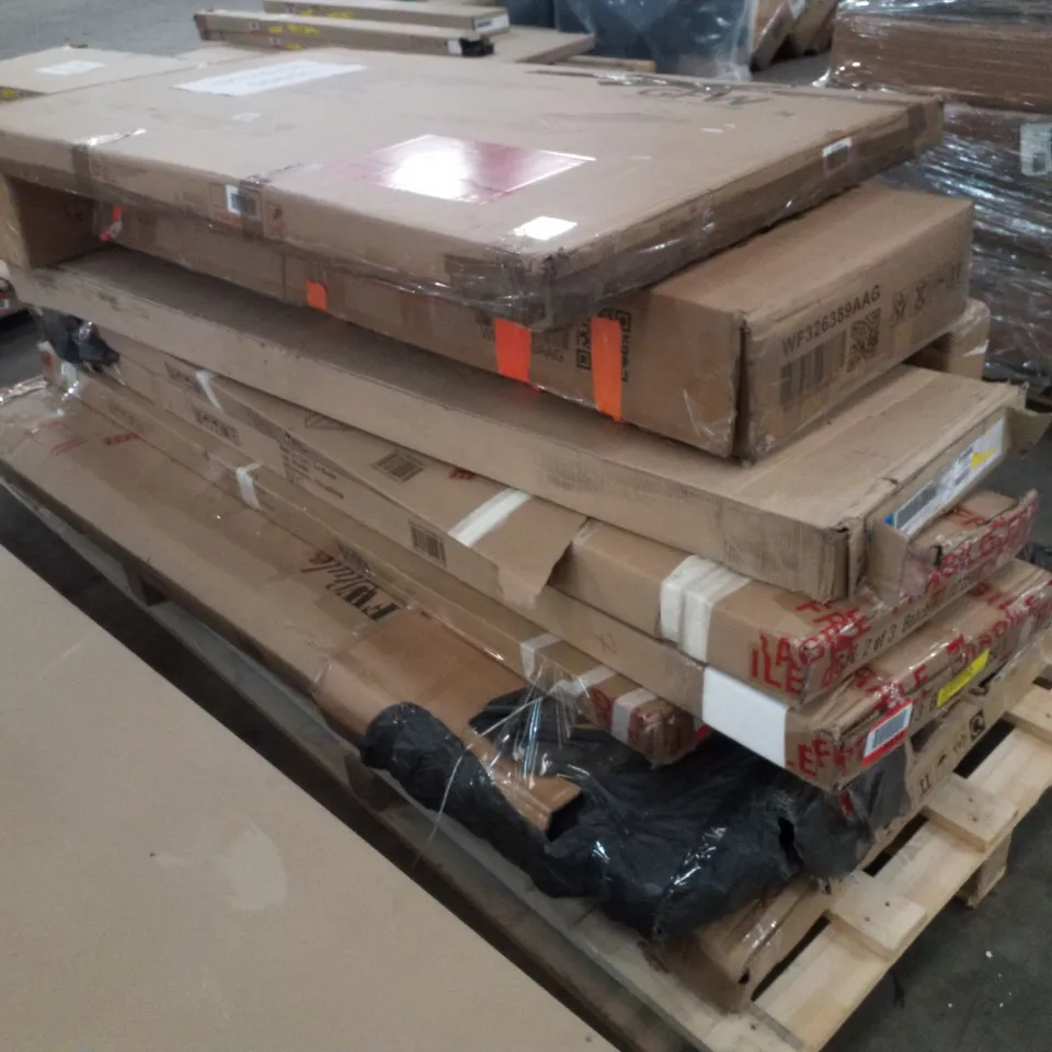 PALLET CONTAINING ASSORTED FLATPACK FURNITURE PARTS 
