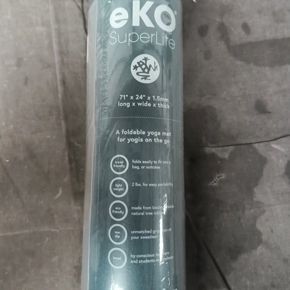MANDUKA EKO SUPERLIFE YOGA MAT – 71 X 24 IN, 1.5MM (FOLDABLE)