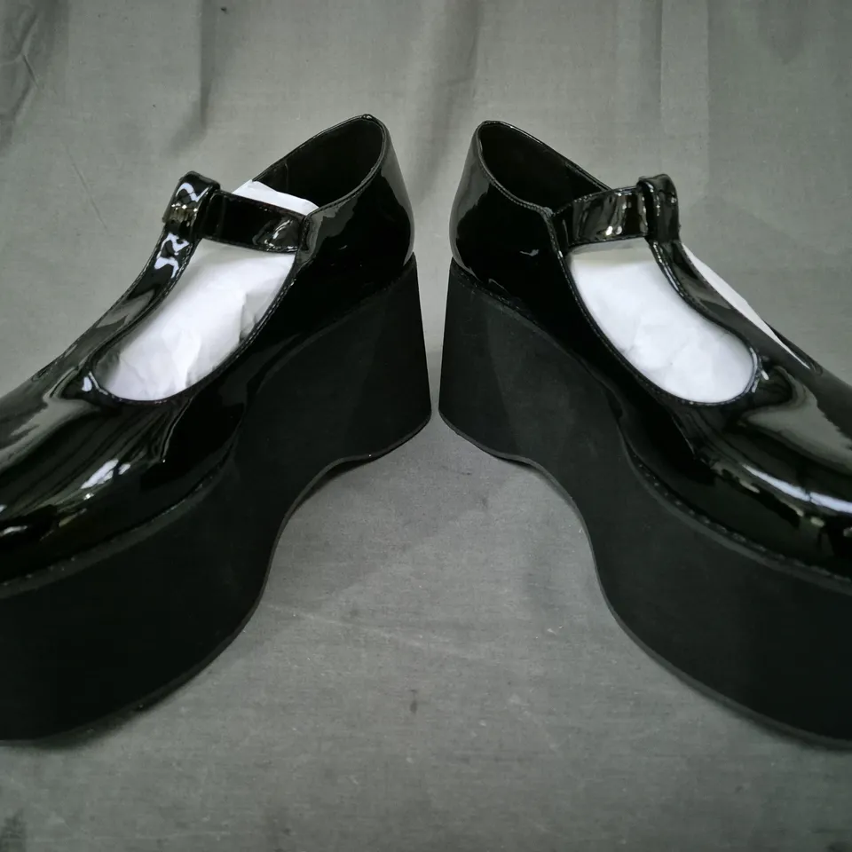 BOXED PAIR OF KOI MORENO BLACK PLATFORM MARY JANES UK SIZE 8