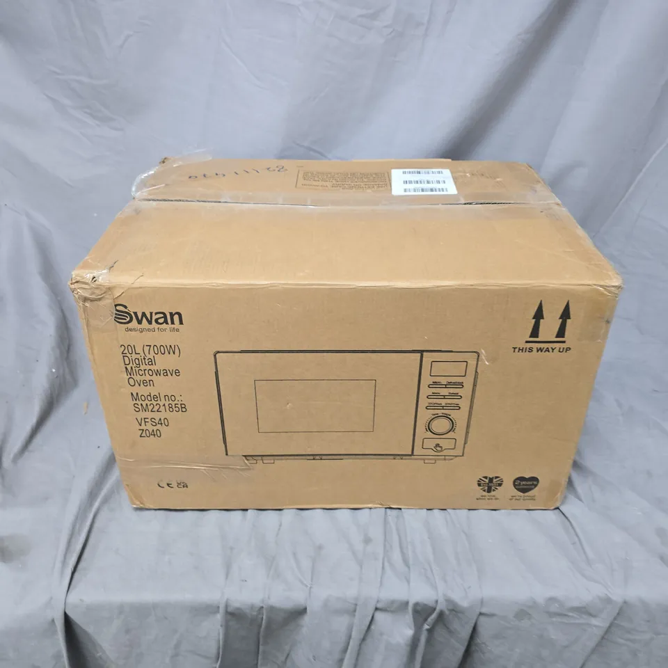 SWAN 20L 700W DIGITAL MICROWAVE IN BLACK - COLLECTION ONLY