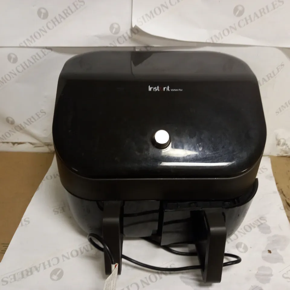 INSTANT VORTEX PLUS DUAL BASKET AIR FRYER