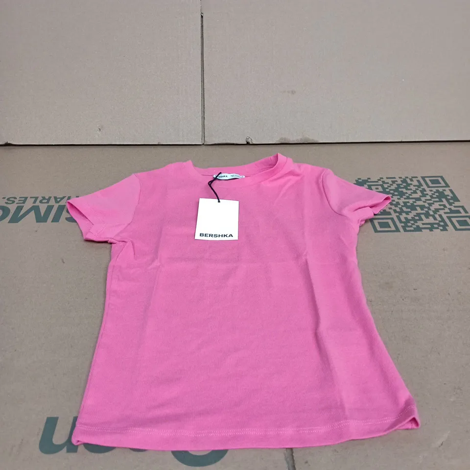 BERSHKA PINK T‑SHIRT – UK M