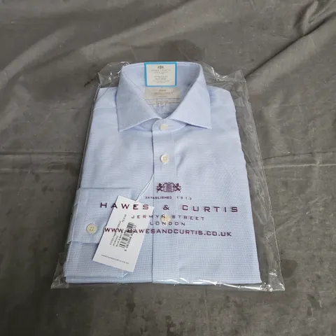 HAWES & CURTIS FITTED SLIM NON-IRON FULL CUTAWAY COLLAR SINGLE CUFF SHIRT IN BLUE & WHITE 15.5/35