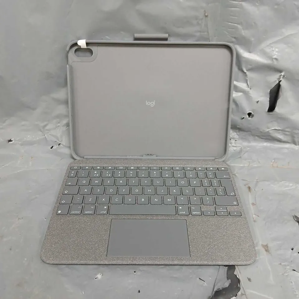 LOGITECH COMBO TOUCH KEYBOARD TRACKPAD CASE FOR IPAD (10TH GEN) - GRAPHITE