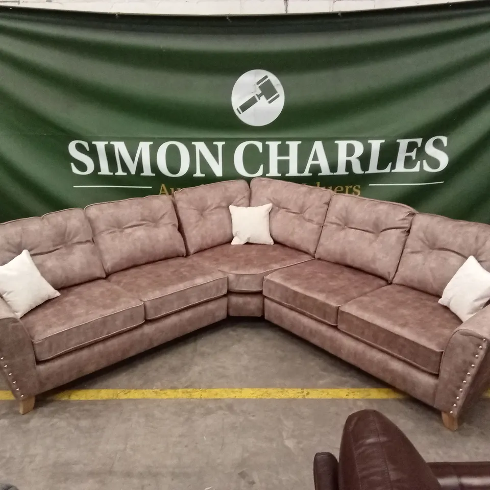 AMAYA FABRIC CORNER GROUP SOFA RRP £2199