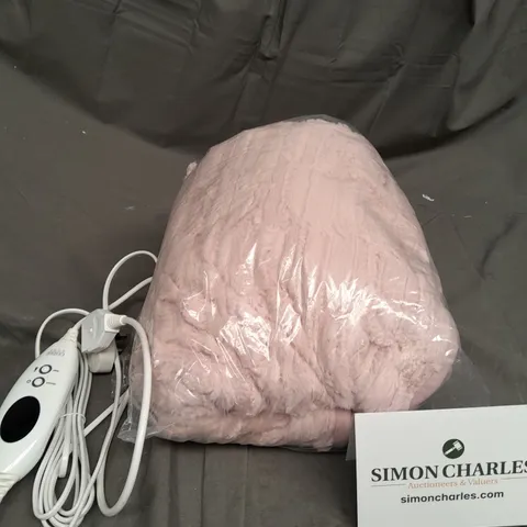 COZEE HOME FAUX FUR HEATED THROW IN PINK
