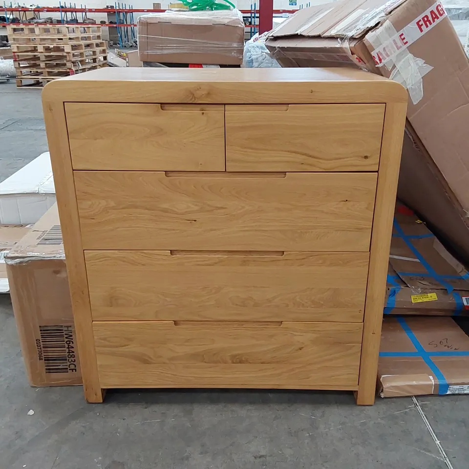 BRUNER 5-DRAWER CHEST OF DRAWERS (1 ITEM)