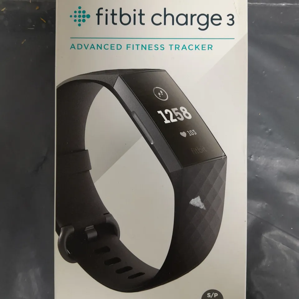 BOXED FITBIT CHARGE 3 ADVANCED FITNESS TRACKER