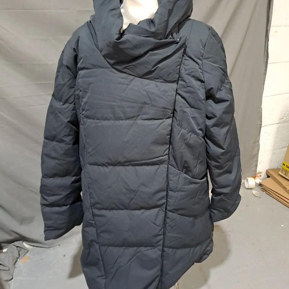 MOUNTAIN WAREHOUSE COSY WRAP 2 WOMENS EXTREME DOWN JACKET IN BLACK SIZE 20