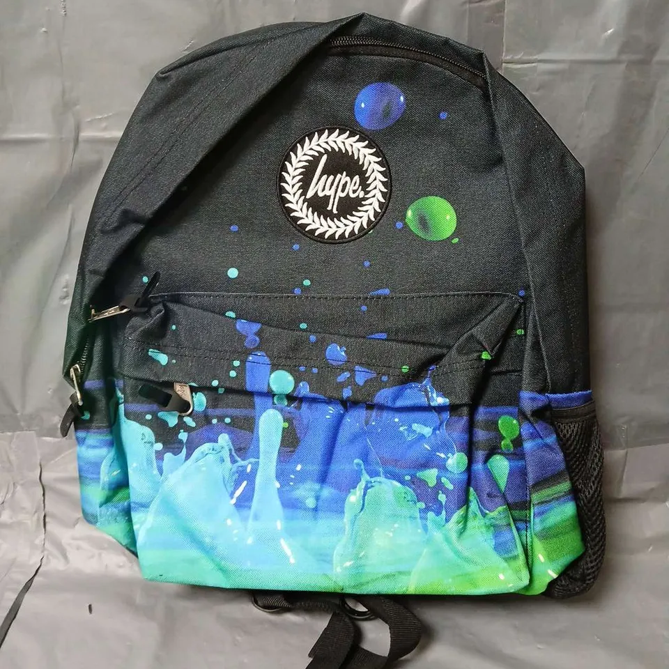 HYPE UNISEX 3D DROPLETS BADGE BACKPACK BLACK