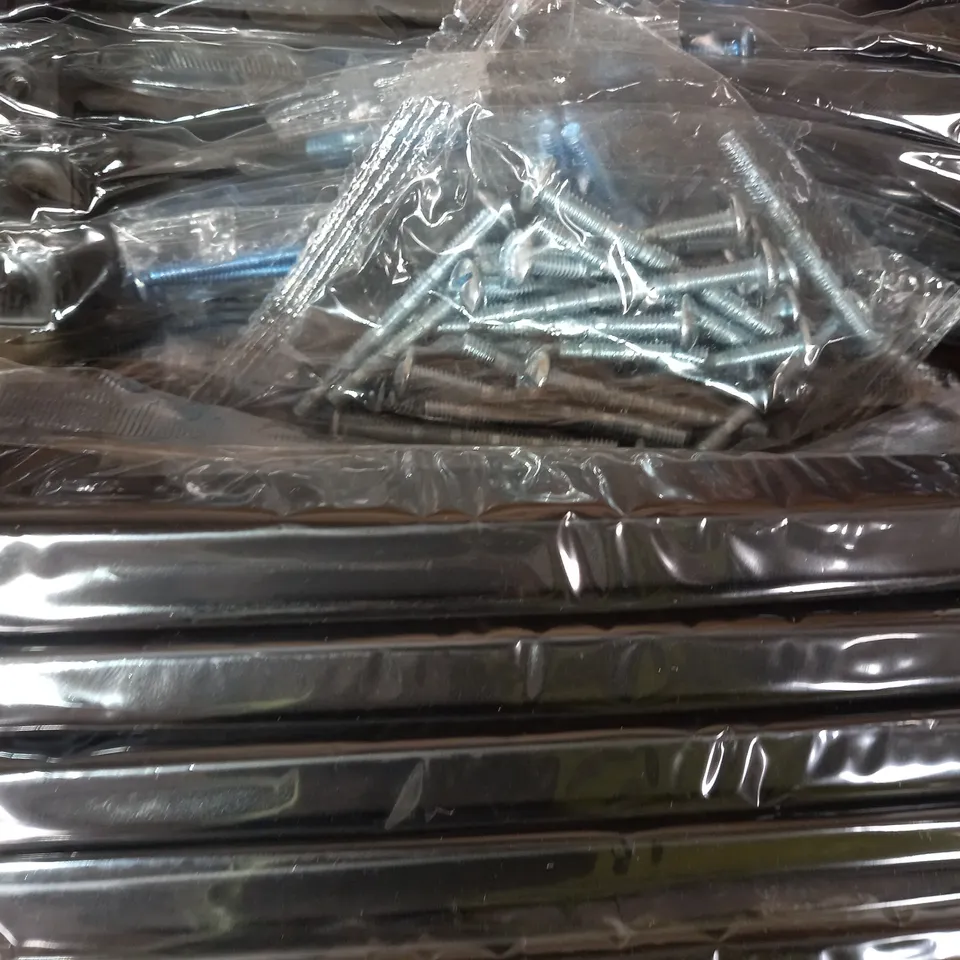 RAVINTE BLACK KITCHEN CABINET HANDLES (APPROXIMATELY 20)