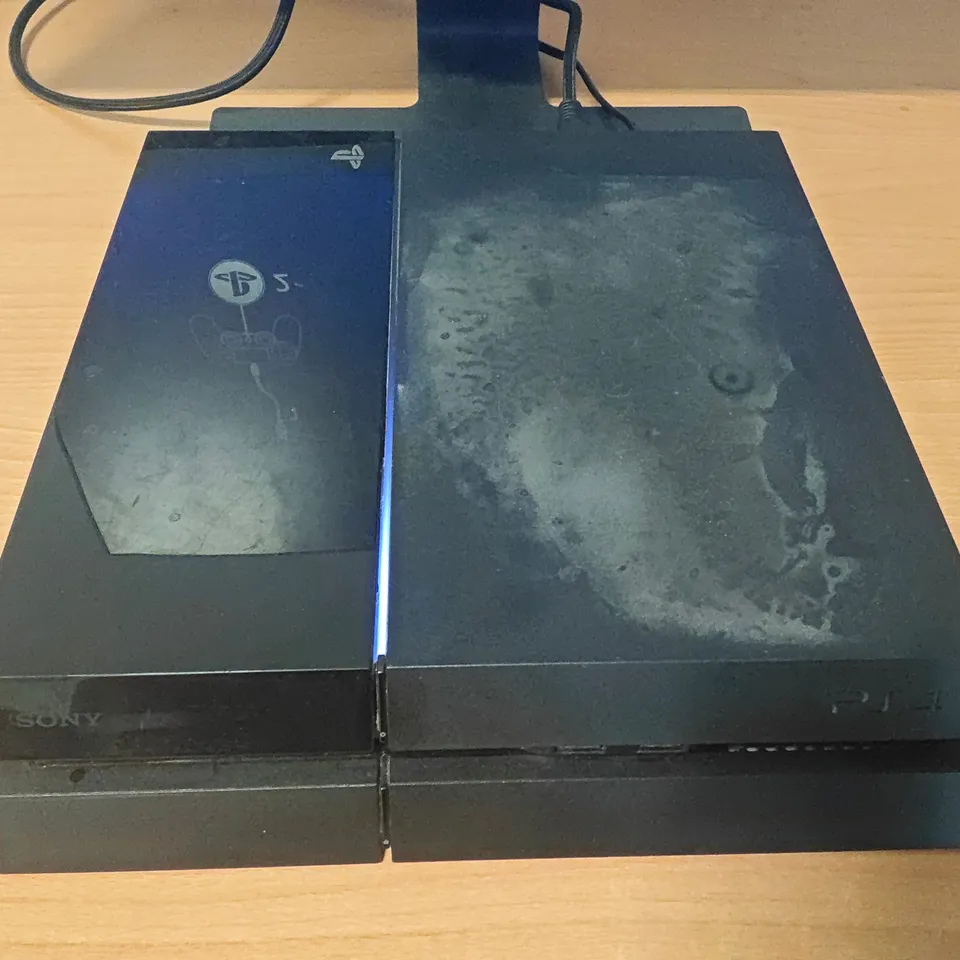 UNBOXED PLAYSTATION 4 CONSOLE