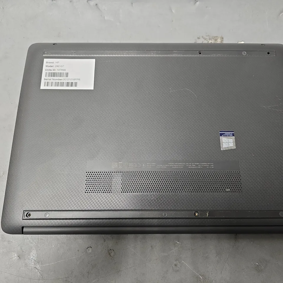 HP 240 G7 LAPTOP 