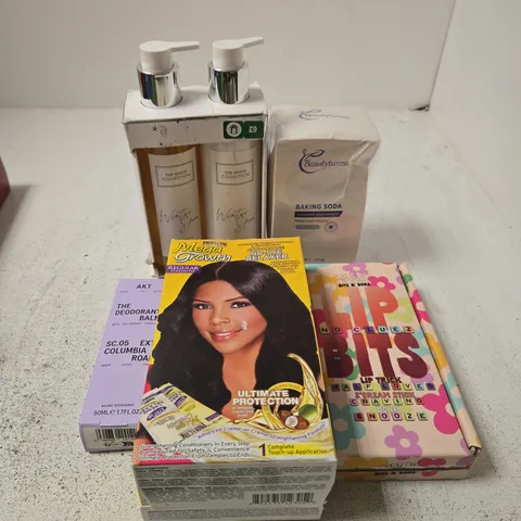 APPROXIMATELY 15 ASSORTED HEALTH & BEAUTY PRODUCTS TO INCLUDE BAKING SODA TOOTHPASTE, DEODORANT BALM, BODY WASH ETC