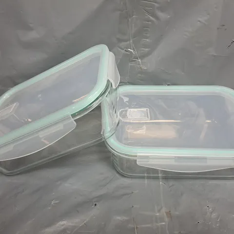 SET OF 2 GLASS FOOD STORAGE CONTAINERS WITH PLASTIC LOCKING LIDS