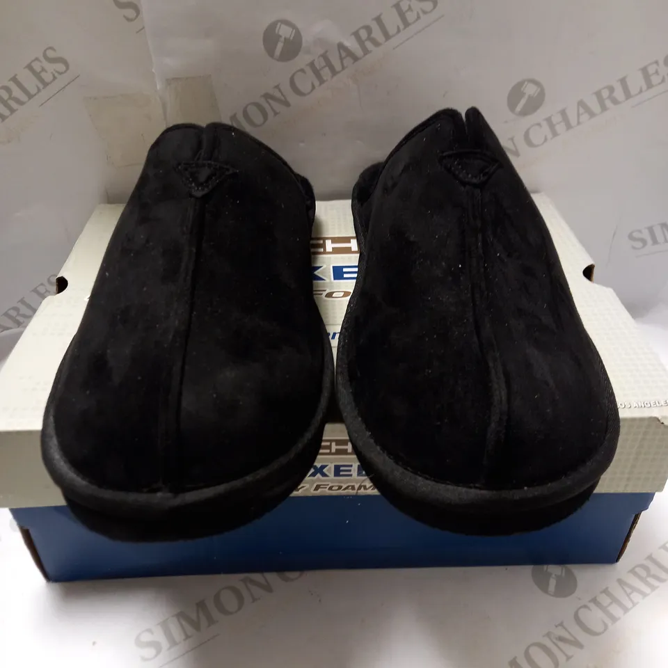 SKECHERS MEN'S RENTEN PALCO SLIPPERS - SIZE 9 