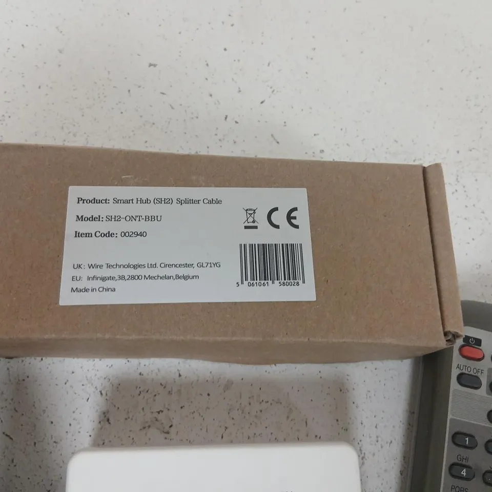 ASSORTED HOUSEHOLD PRODUCTS TO INCLUDE; BT BUSINESS COMPLETE WI‑FI PLUS HUB, NOKIA ONT & OPENREACH SH2 KIT WITH SPLITTER CABLE – HOME NETWORKING & CONNECTIVITY
