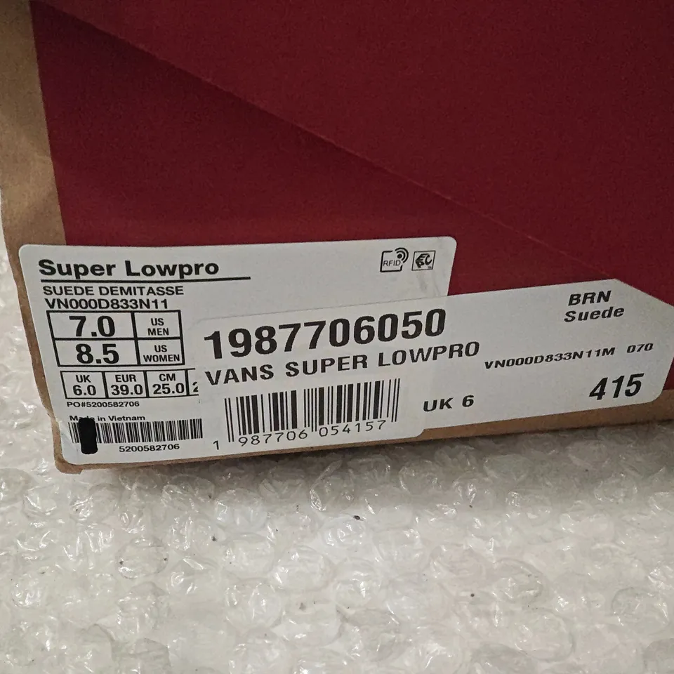 VANS SUPER LOW PRO SUEDE SNEAKERS – BROWN/WHITE, UK 6 (US 7) – BOXED
