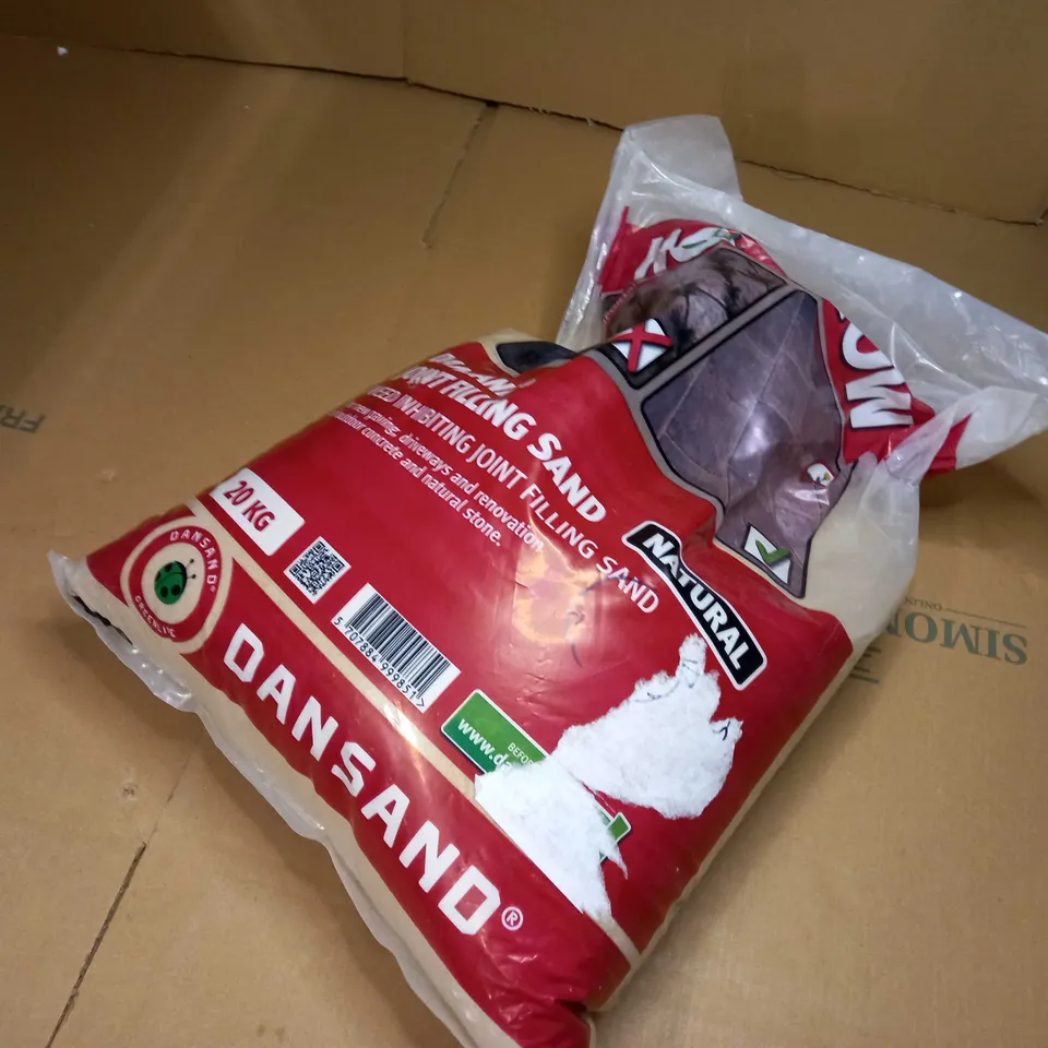 BAG OF DAN JOINT FILLING SAND - APPROX 20KG