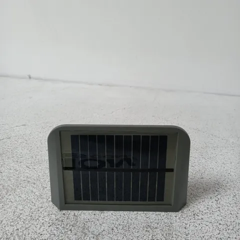SMART SOLAR PIR SENTRY WALL LIGHT