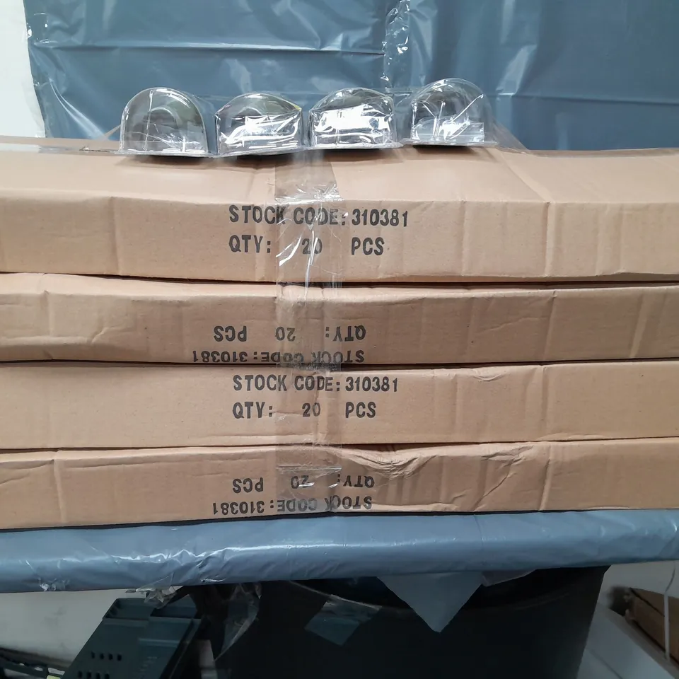 APPROXIMATELY 80 IGNITION LEATHER GEAR KNOBS 