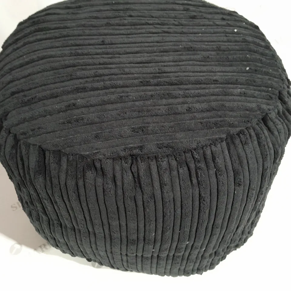 MEDIUM SIZED FOOT STOOL IN BLACK 