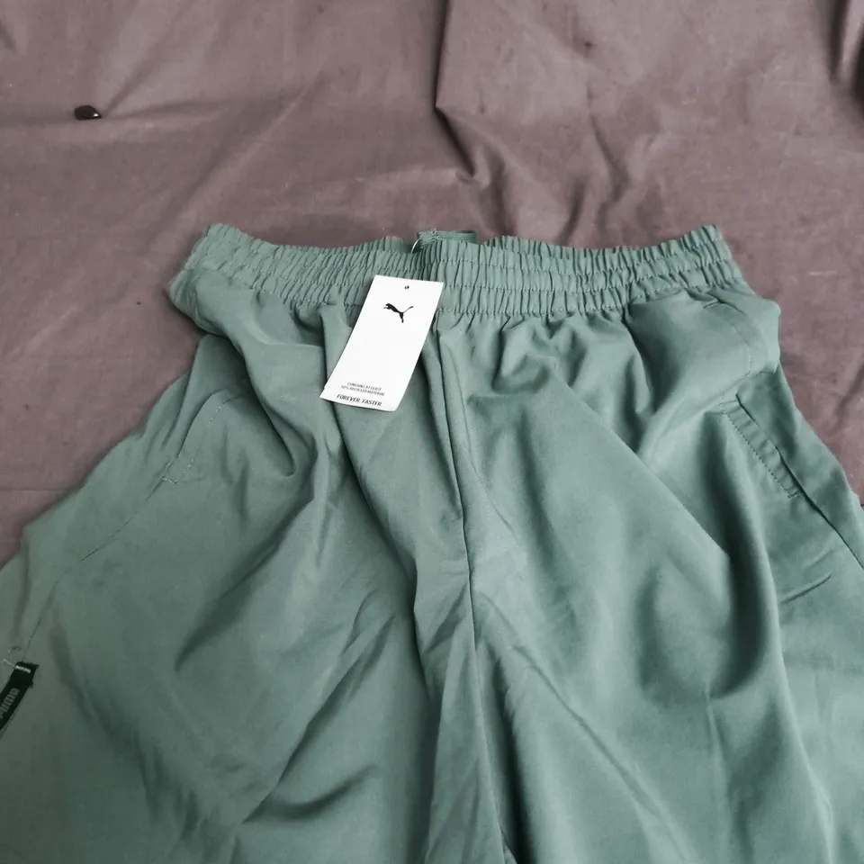 PUMA WOVEN TAPE SHORT – GREEN, UK MEDIUM 