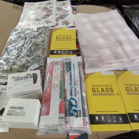PALLET OF ASSORTED ITEMS INCLUDING TEMPERED GLASS SCREEN PROTECTOR, BABY MONITOR MOUNT, ULTRASONIC PEST REPELLER, HALLOWEEN COOKIE CUTTERS, PINK TABLE COVER, THANKSGIVING STICKERS