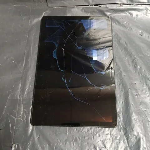 SAMSUNG GALAXY A9+ TABLET SM-X216B 64GB CELLULAR – CRACKED SCREEN