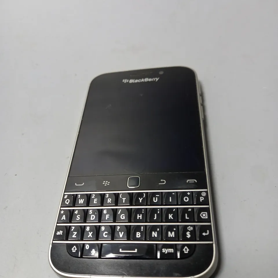 BLACKBERRY CLASSIC 