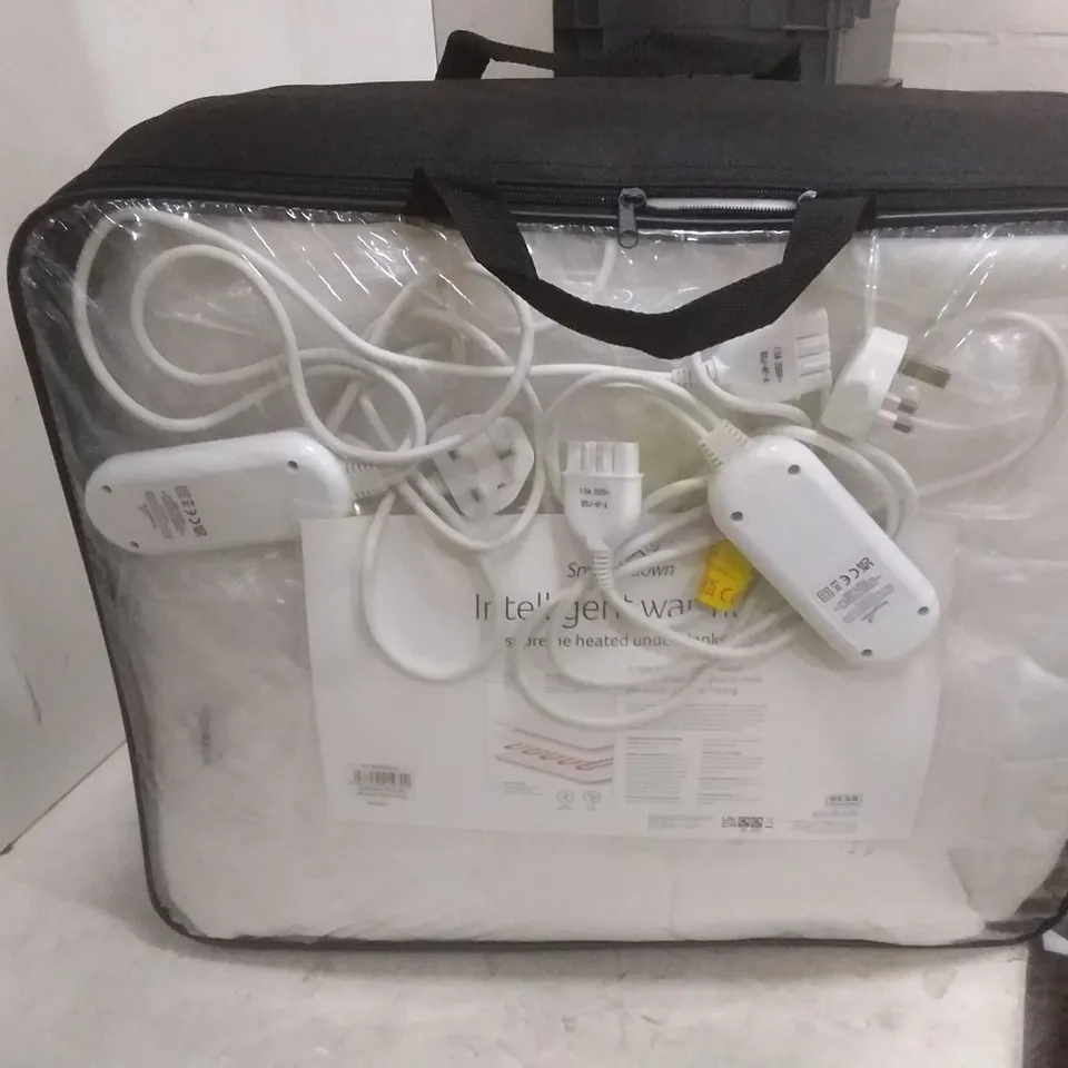 SNUGGLEDOWN INTELLIGENT WARMTH HEATED TOPPER WITH 9 HEAT SETTINGS SIZE: SUPERKING 